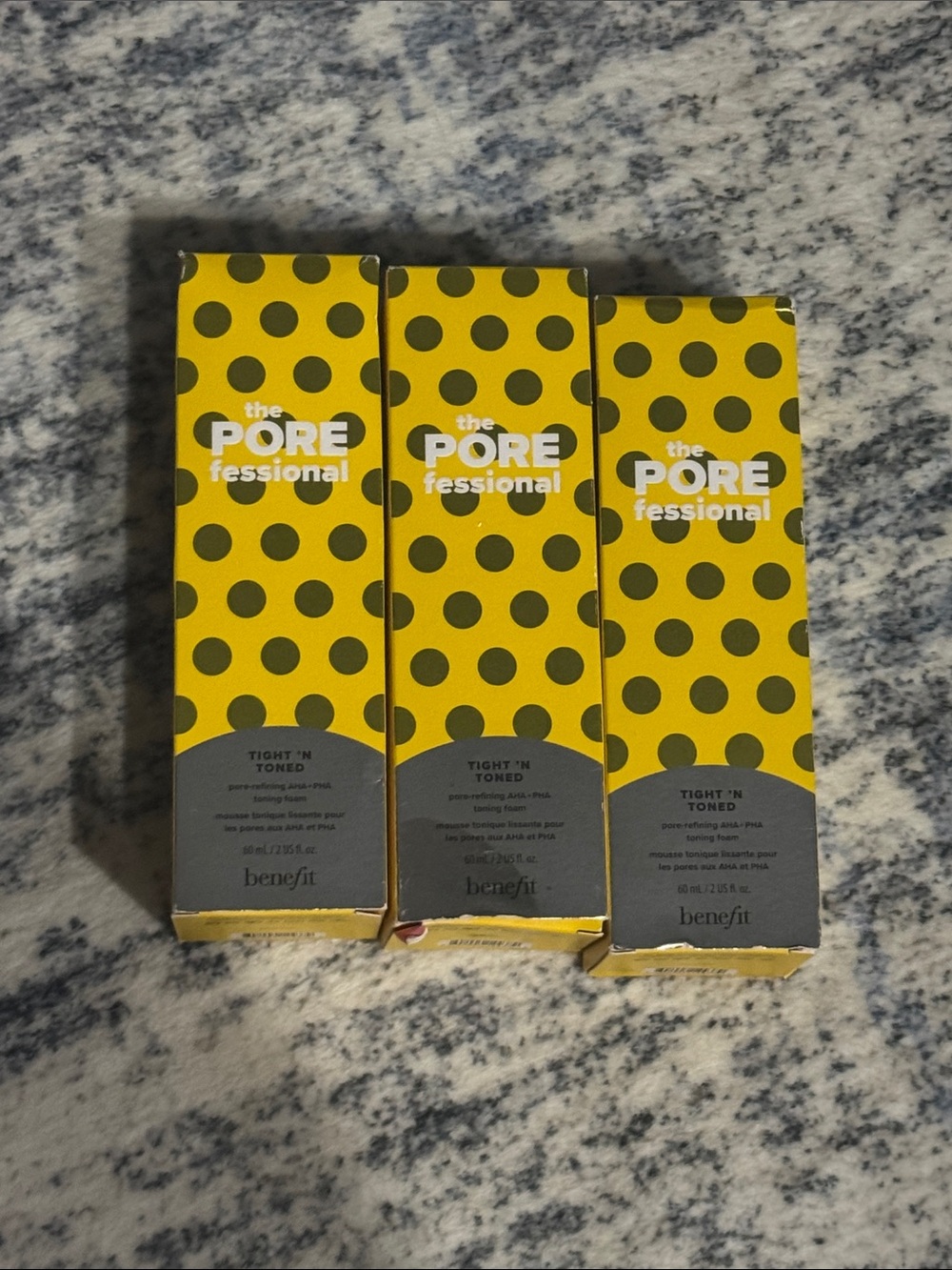 3 Count Benefit POREfessional Tight'n Toned Serum in Yellow with Black Polka Dot